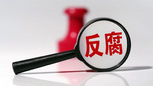 影片由马丽、常远、艾伦、魏翔、王成思、杜晓宇、陈冰、冯秦川、李海银、黄才伦、张一鸣、宋小宝、于洋、克拉拉、张子栋、刘冠麟等主演，一众熟悉的面孔组成豪华“喜剧人”阵容，角色关系更是新鲜亮眼：马丽和常远首次搭档饰演夫妻组成“非常美丽”组合，满满新鲜感碰撞出不一样的火花，常远在李茂和太子之间精分不断的表演更是令人啼笑皆非……鲜活个性的角色和错综复杂的关系自带笑点，在IMAX超大银幕、高清画质和强劲音响所共同营造的沉浸氛围下，喜剧“笑果“加倍、欢乐感染力更强